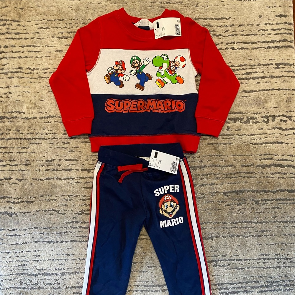 H&M Super Mario Toddler Sweatshirt and Pants Set